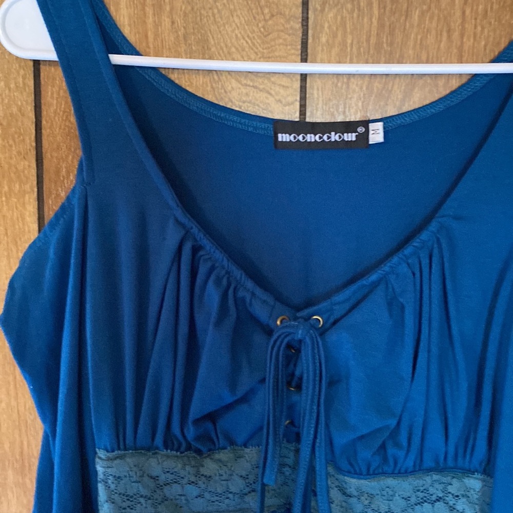 Blue top - Picture 3 of 3